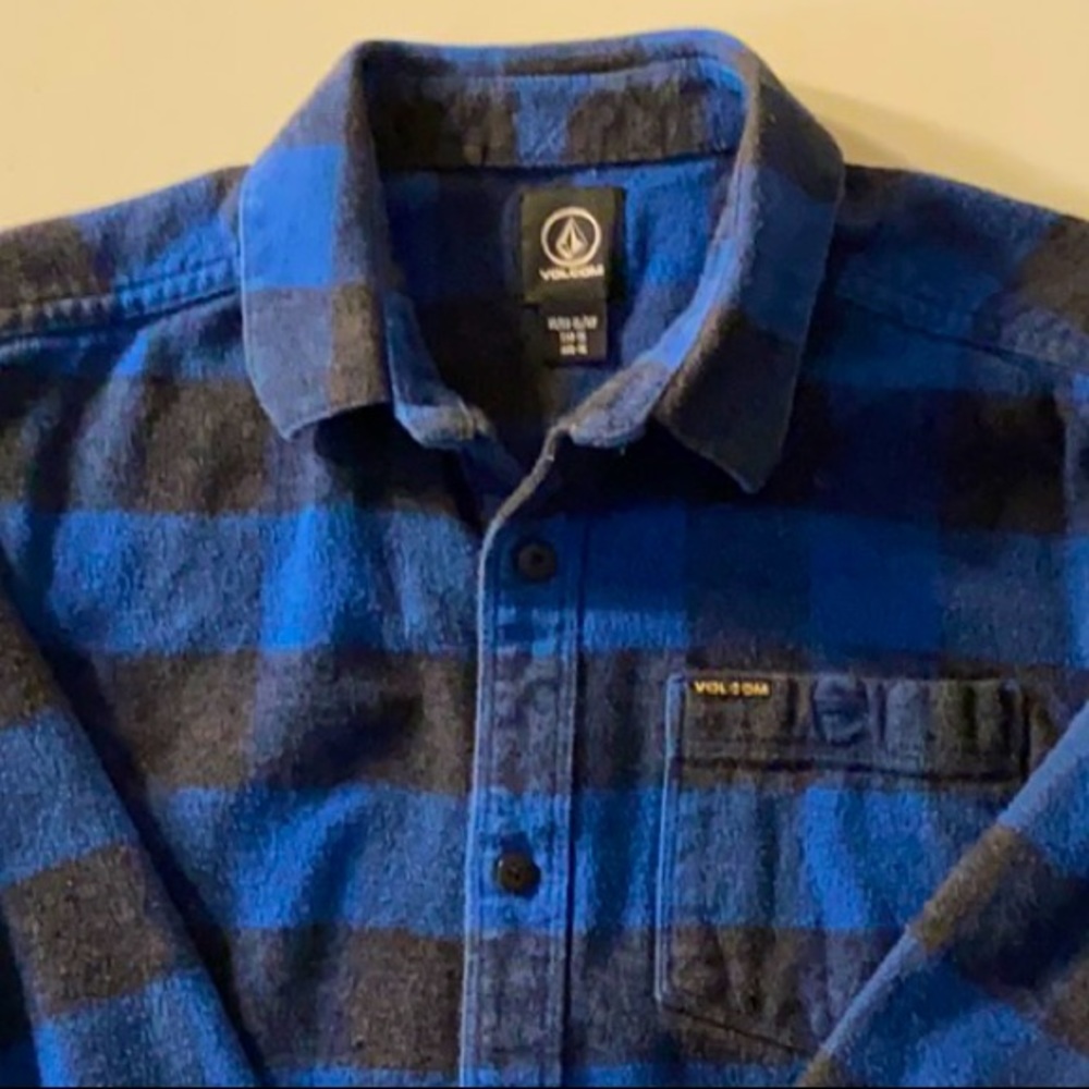 GUC Volcom Big Boys Buffalo plaid flannel long sleeve button down